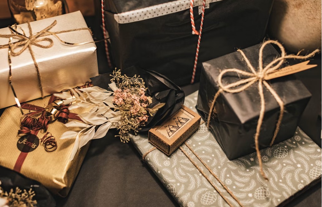 How to Build a Memorable Business Gifting Strategy That Strengthens Professional Relationships